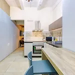 Seaside Escape 1-bed Maisonette Near Sea Ferienhaus *